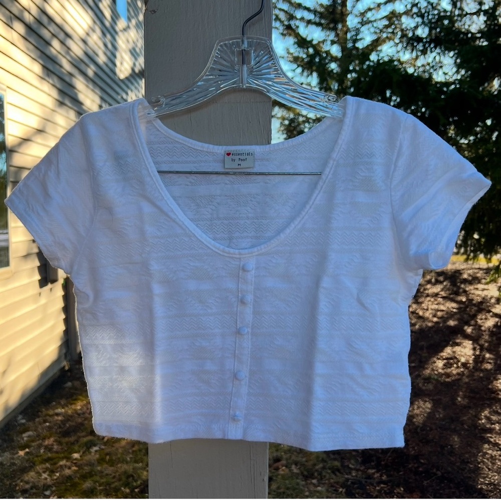 Women's Essentials by poof White cropped button-up top